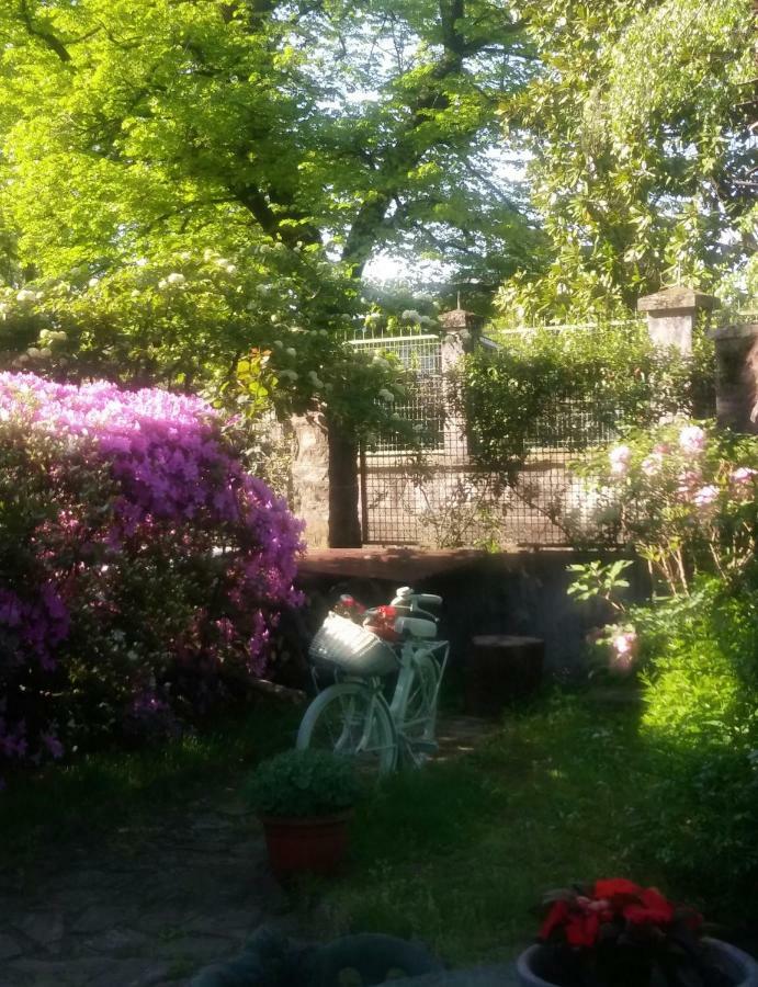 Villa Casa Orisca Lesa Esterno foto